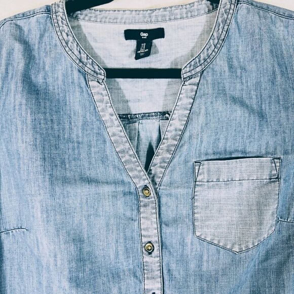 Gap Blue Half Button Down Casual Top Size S - Picture 3 of 3